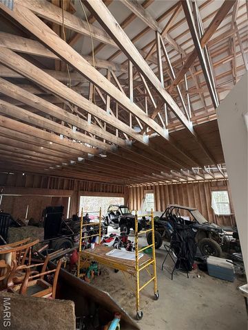 4800 Pebble Lane, Farmington, MO 63640