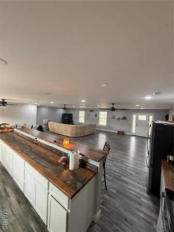 4800 Pebble Lane, Farmington, MO 63640