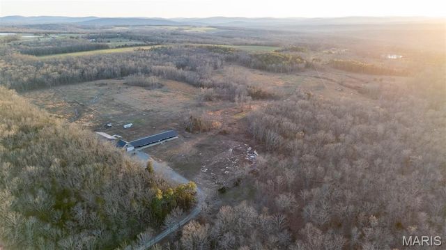 4800 Pebble Lane, Farmington, MO 63640