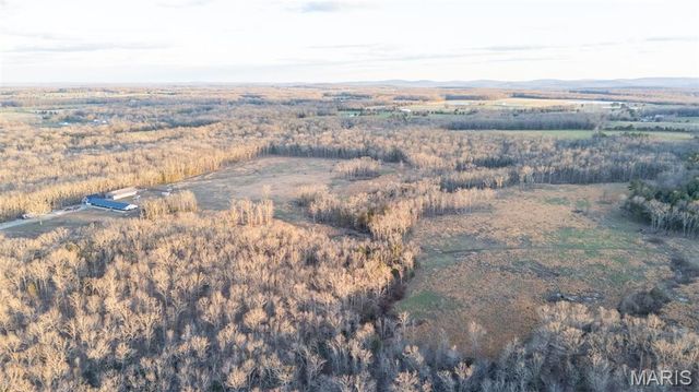 4800 Pebble Lane, Farmington, MO 63640