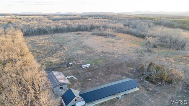 4800 Pebble Lane, Farmington, MO 63640