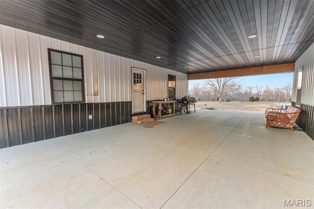 4800 Pebble Lane, Farmington, MO 63640