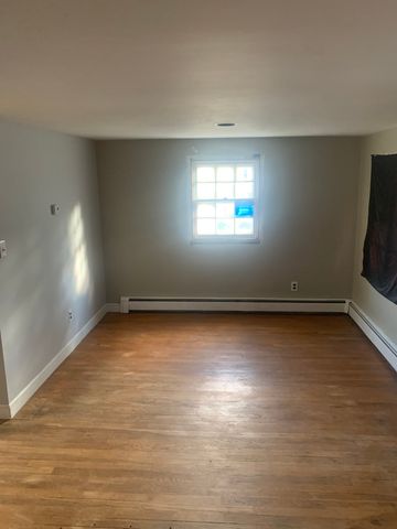 56-58 Summit Rd, Holbrook, MA 02343