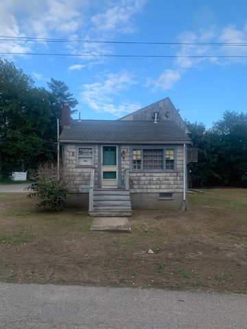 56-58 Summit Rd, Holbrook, MA 02343