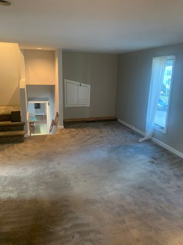 56-58 Summit Rd, Holbrook, MA 02343