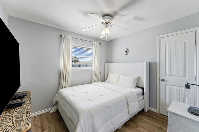 22202 Frio Drive, Galveston, TX 77554