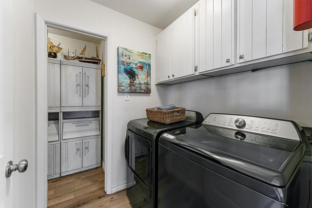 22202 Frio Drive, Galveston, TX 77554