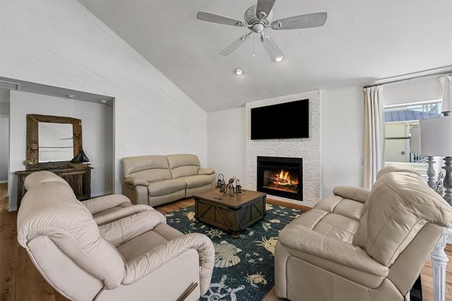 22202 Frio Drive, Galveston, TX 77554
