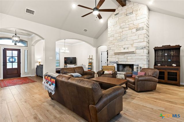 5742 Watusi Drive, Belton, TX 76513