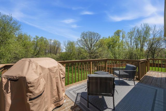 3361 Basil DRIVE, Madison, WI 53704