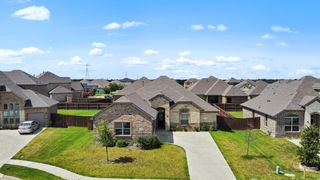 3724 Twin Pines Drive, Grand Prairie, TX 76065