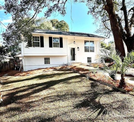 5406 Tomlinson Rd, Pensacola, FL 32526