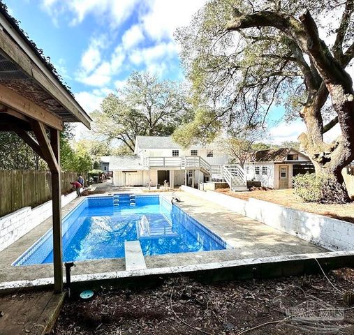 5406 Tomlinson Rd, Pensacola, FL 32526