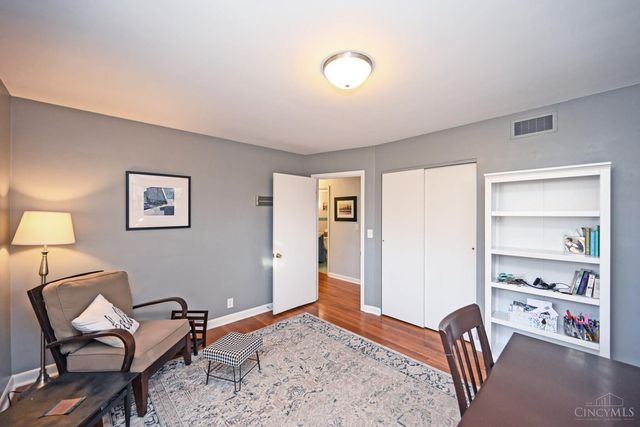 7311 Timberknoll Drive, Sycamore Twp, OH 45242