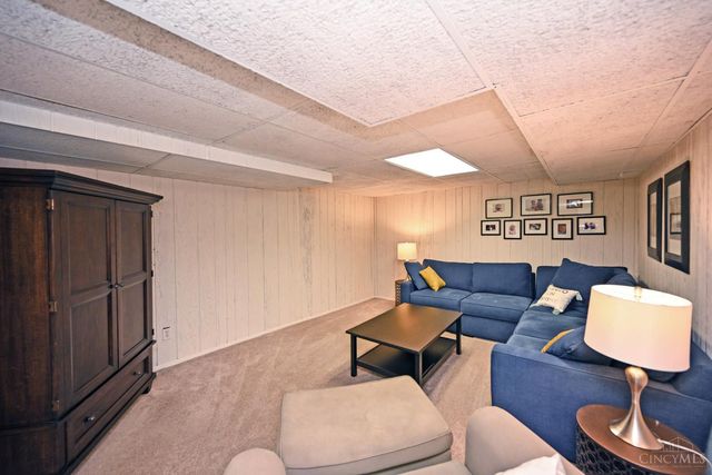 7311 Timberknoll Drive, Sycamore Twp, OH 45242