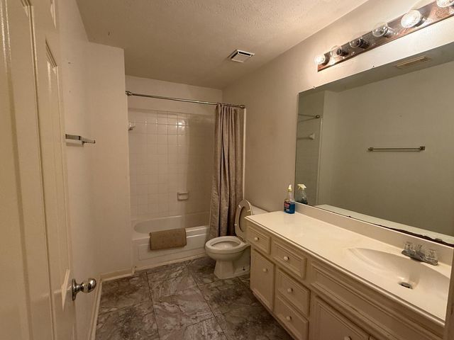 3014 Cumberland Drive, Missouri City, TX 77459