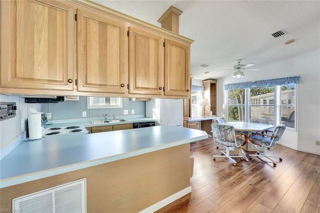 10827 Little Heron CIR, Estero, FL 33928