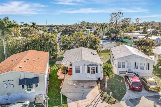 10827 Little Heron CIR, Estero, FL 33928