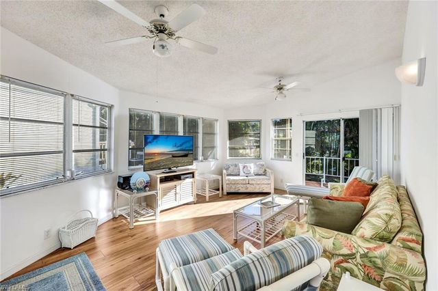 10827 Little Heron CIR, Estero, FL 33928