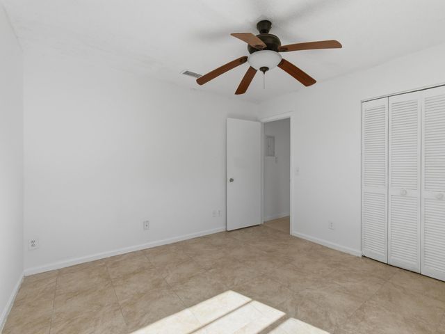 1020 Manor Drive 1-C, Palm Springs, FL 33461