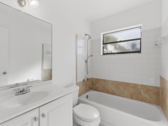 1020 Manor Drive 1-C, Palm Springs, FL 33461