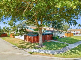 1020 Manor Drive 1-C, Palm Springs, FL 33461