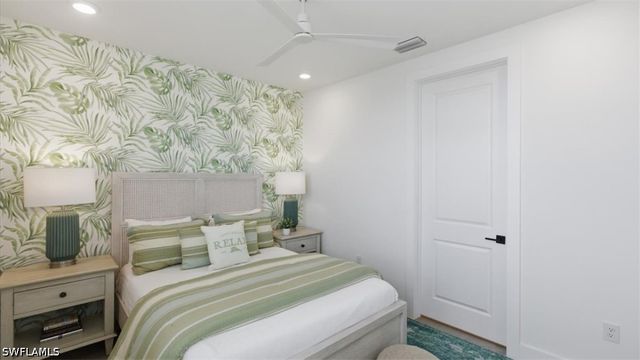 129 Pearl ST, Fort Myers Beach, FL 33931