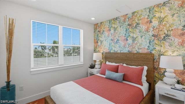 129 Pearl ST, Fort Myers Beach, FL 33931