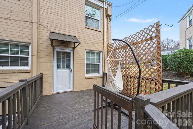 231 Wakefield Drive A, Charlotte, NC 28209