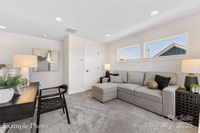 138 Red Azalea Lane 24, Charlotte, NC 28217