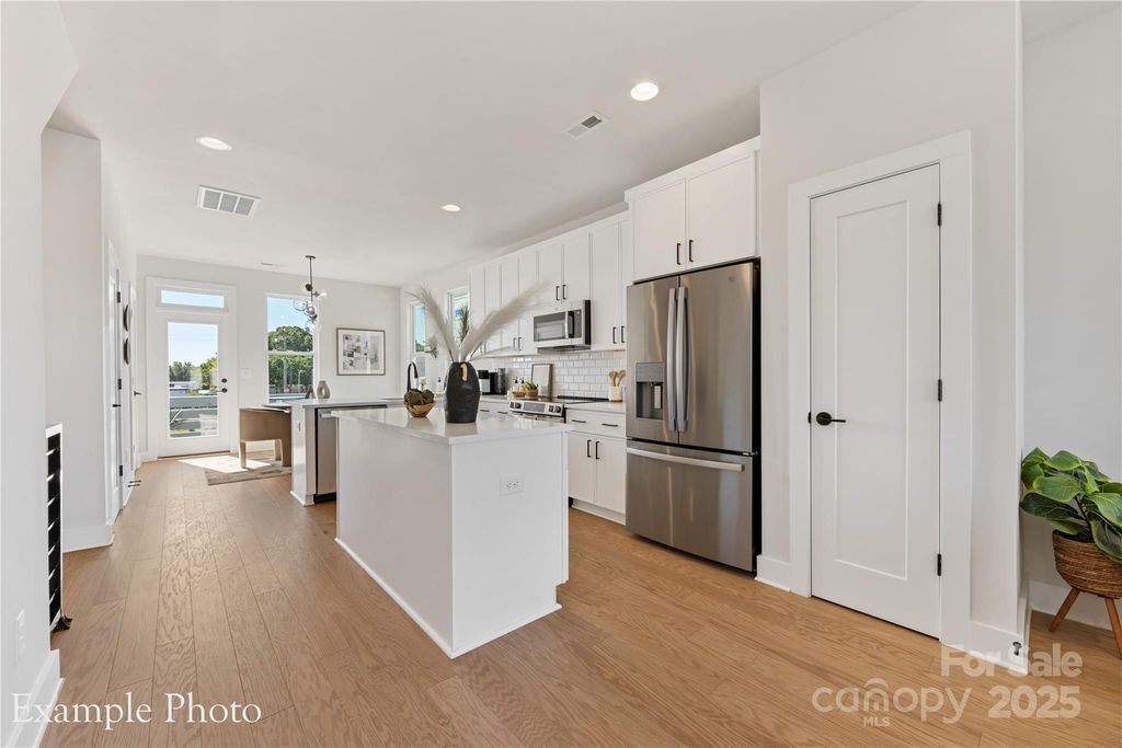 138 Red Azalea Lane 24, Charlotte, NC 28217