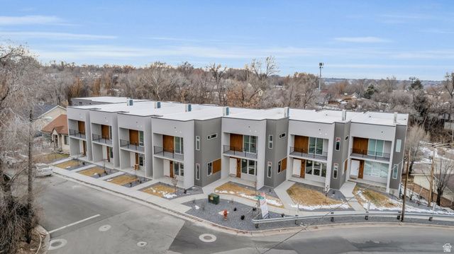 239 E BURCH CREEK PL, South Ogden, UT 84405