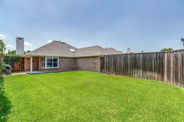 10060 Danbury Drive, Frisco, TX 75035