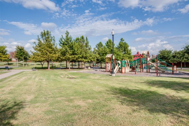10060 Danbury Drive, Frisco, TX 75035