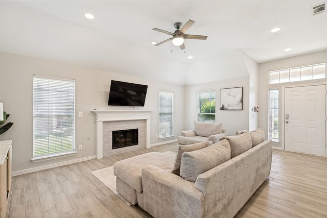 10060 Danbury Drive, Frisco, TX 75035