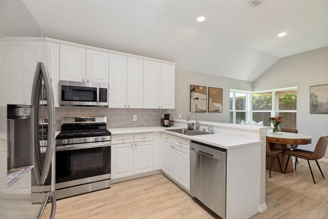 10060 Danbury Drive, Frisco, TX 75035