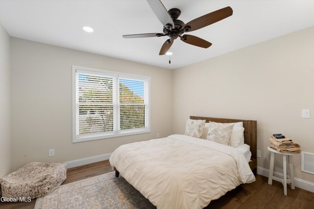 1 Garside Rd Extension, Saratoga Springs, NY 12866