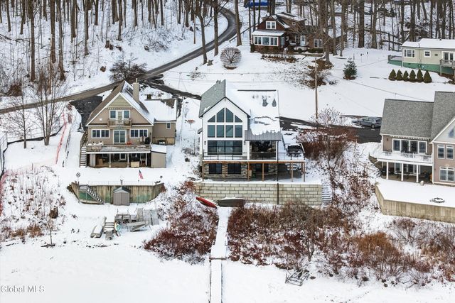 1 Garside Rd Extension, Saratoga Springs, NY 12866