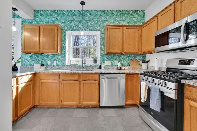 10945 Pinehigh Drive, Alpharetta, GA 30022