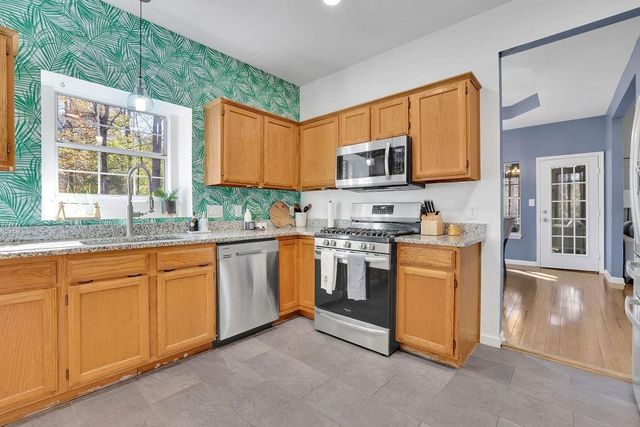 10945 Pinehigh Drive, Alpharetta, GA 30022