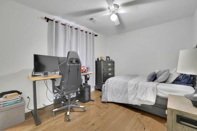 10945 Pinehigh Drive, Alpharetta, GA 30022