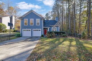 10945 Pinehigh Drive, Alpharetta, GA 30022