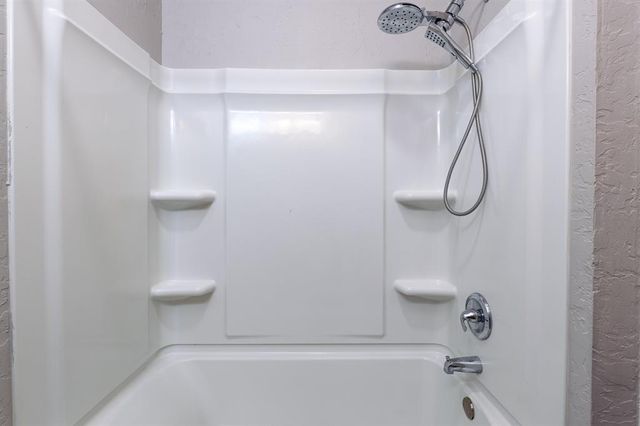 612 N Hobson Avenue, Shawnee, OK 74801