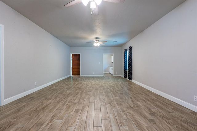 612 N Hobson Avenue, Shawnee, OK 74801