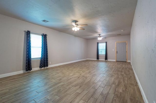612 N Hobson Avenue, Shawnee, OK 74801