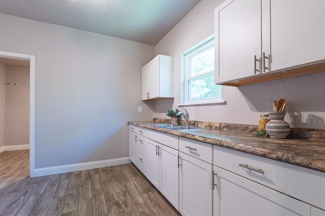 612 N Hobson Avenue, Shawnee, OK 74801