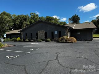 348 Harper Avenue NW, Lenoir, NC 28645