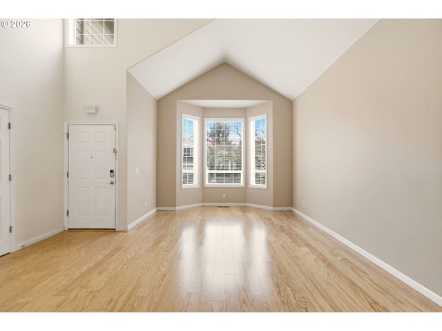 14961 Nw DEERFOOT Ln, Portland, OR 97229