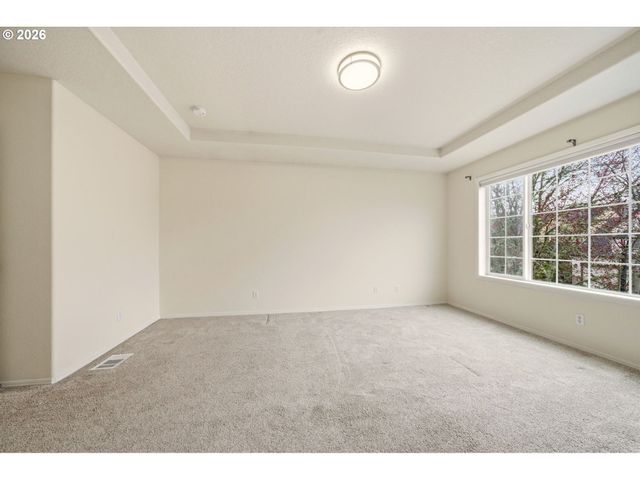 14961 Nw DEERFOOT Ln, Portland, OR 97229