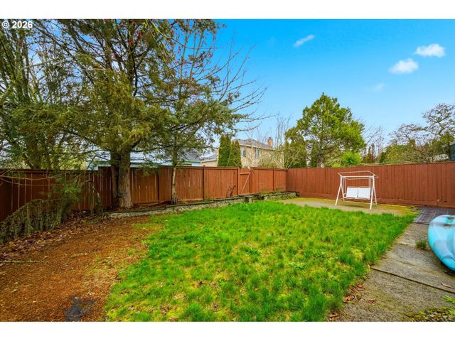 14961 Nw DEERFOOT Ln, Portland, OR 97229